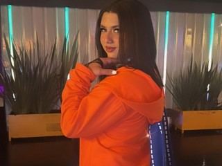 Image de profil du modèle de webcam LOLAAONLINE