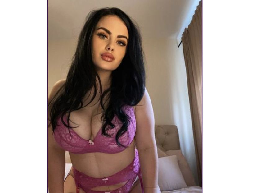 BritishLustyLouise cam model profile picture 