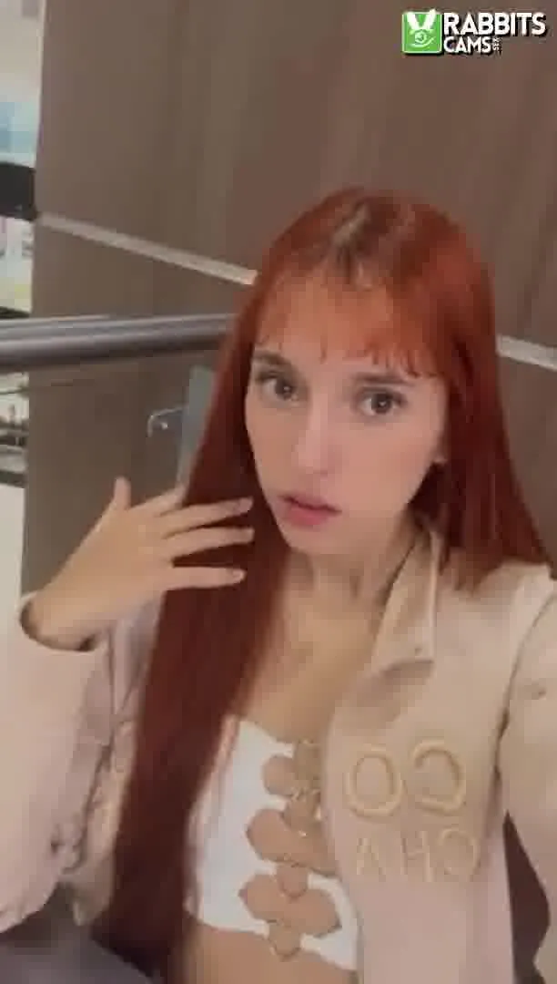 Intérprete LeaThomsonn Video 3