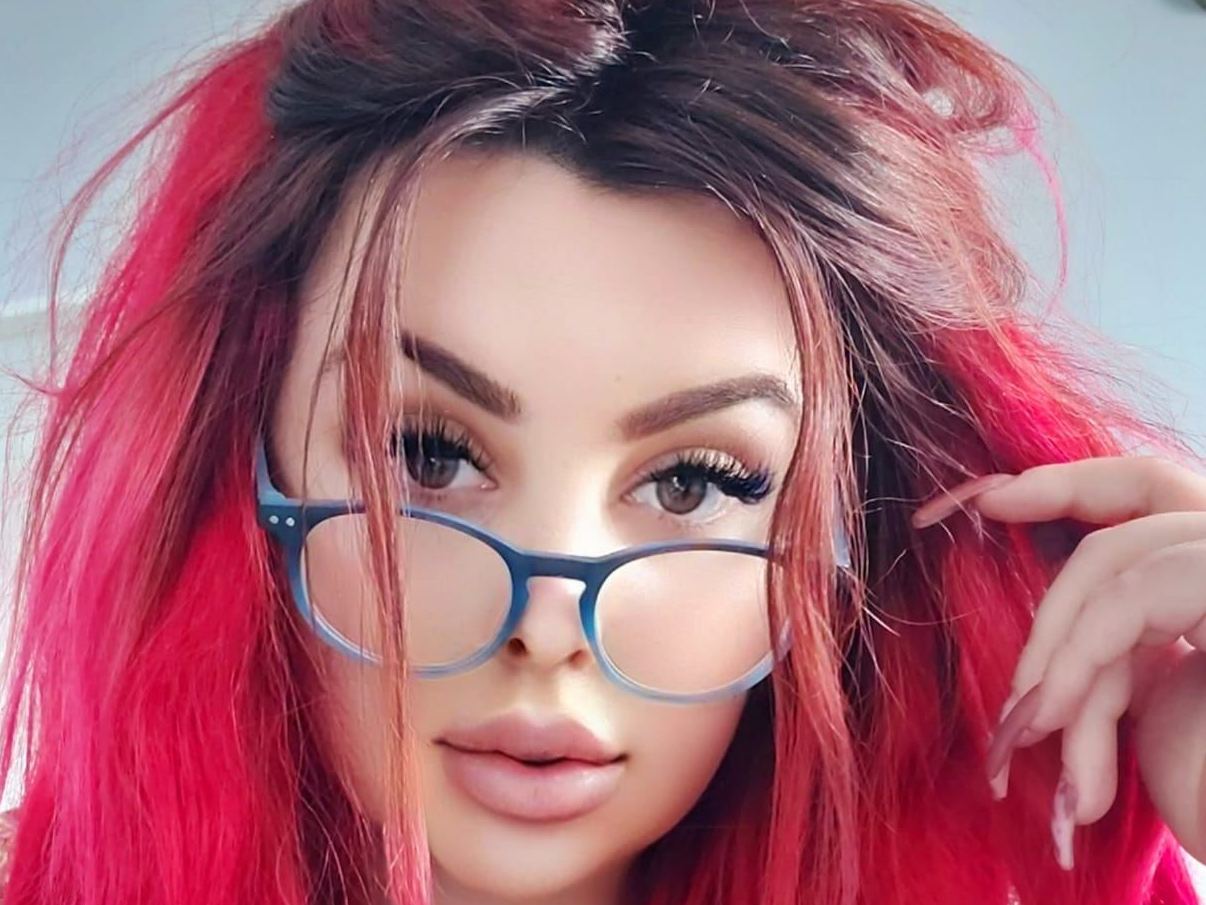 RoshniLuv cam model profile picture