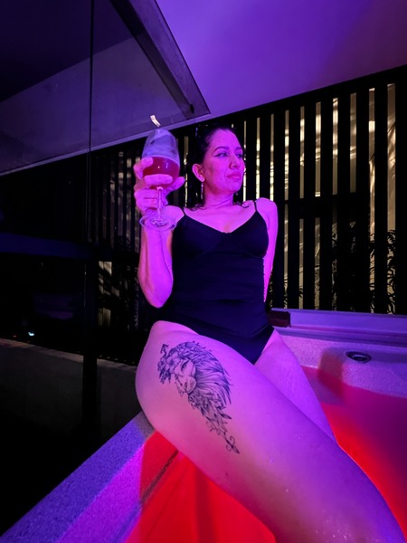 Interprète melanymilf31 Photo 4