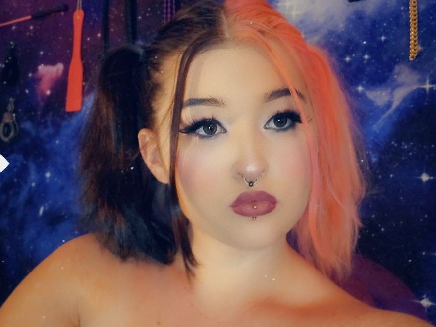 Bubblegumkittyy cam model profile picture 