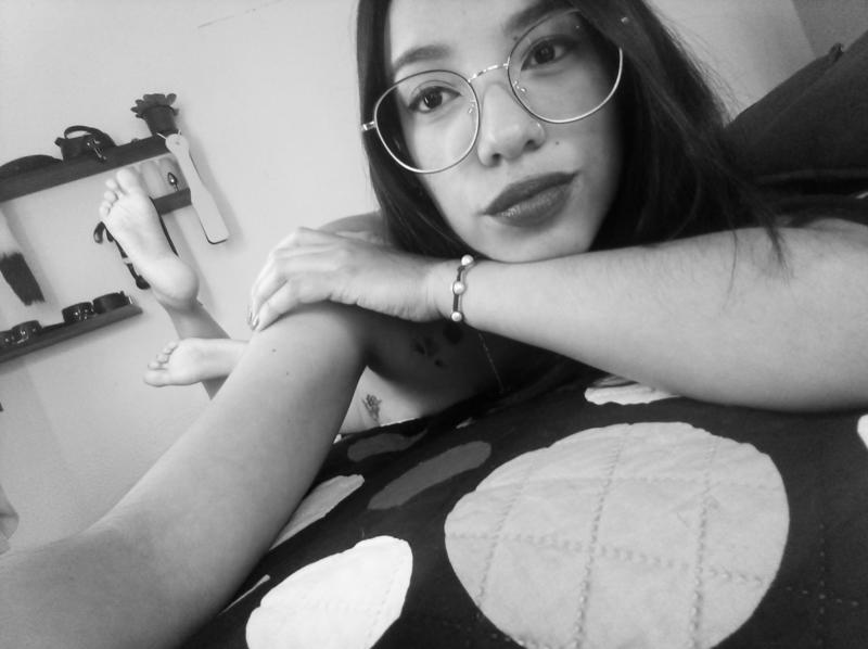 Performer emmyQueen Photo 2