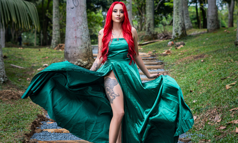 Performer DannaNichols Photo 4