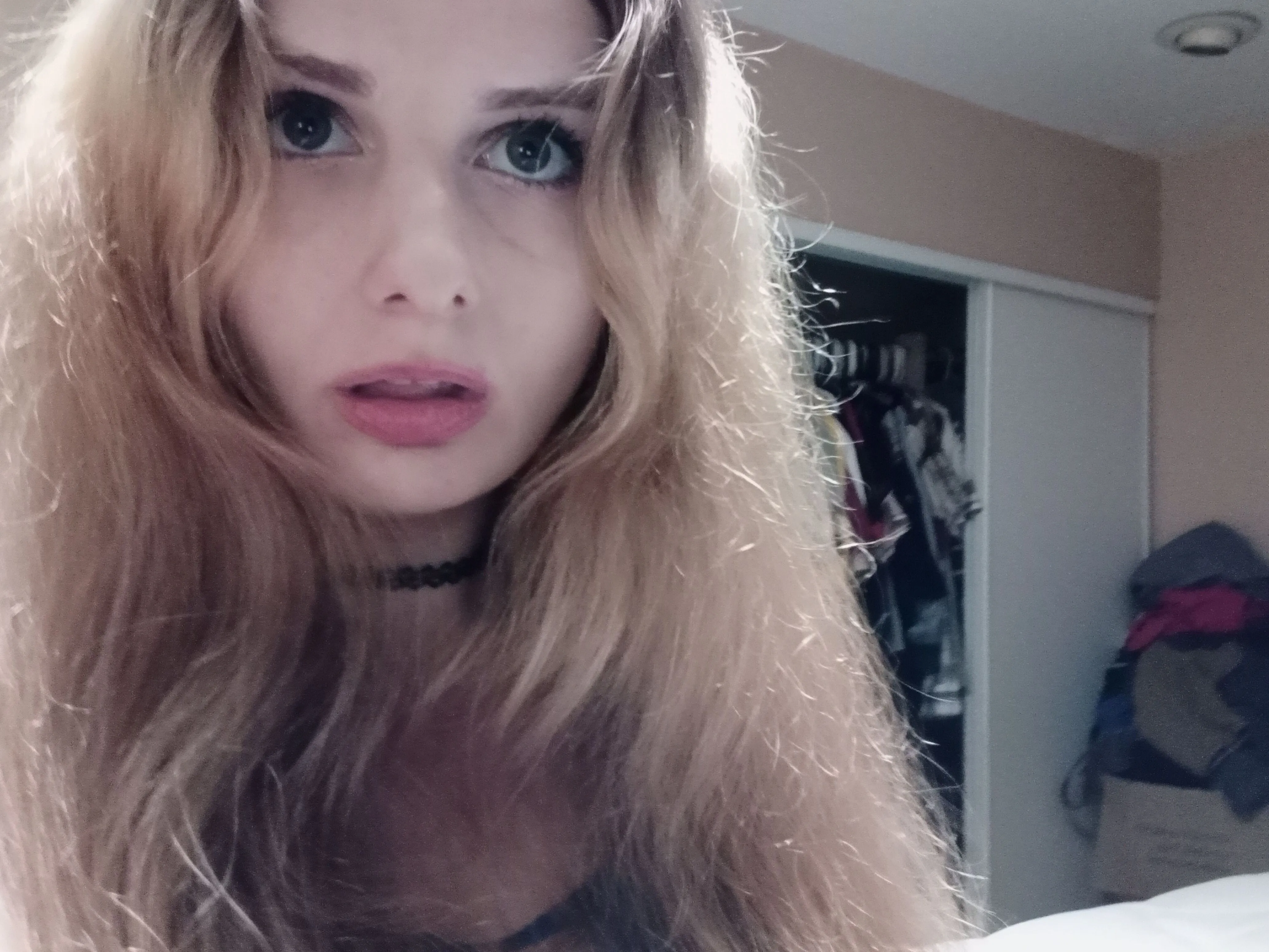 Image de profil du modèle de webcam SatineSapphire