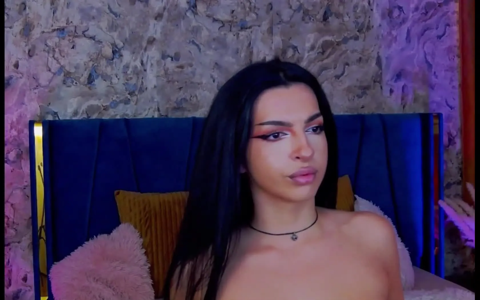 Artist LexiiMaze Video 1