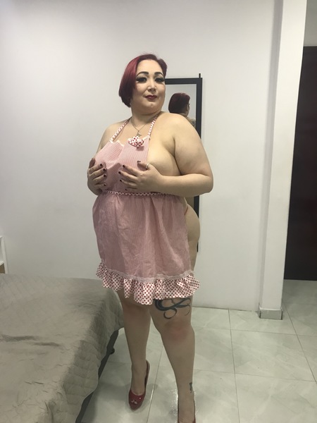 Performer Maeequira Photo 6