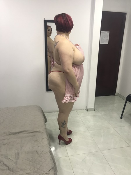 Performer Maeequira Photo 10