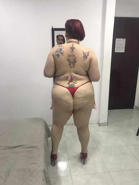 Performer Maeequira Photo 8