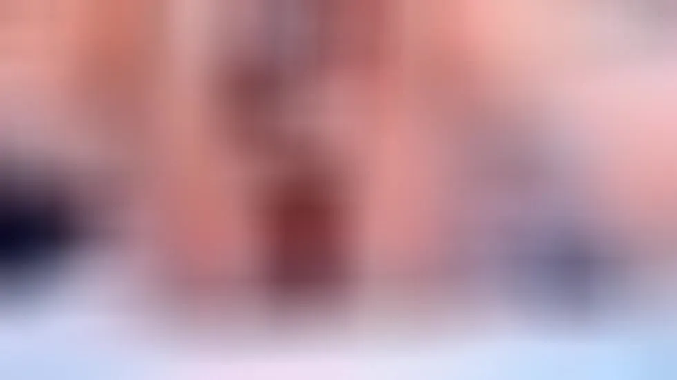 Performer SuperSQUIRTERr Video 2