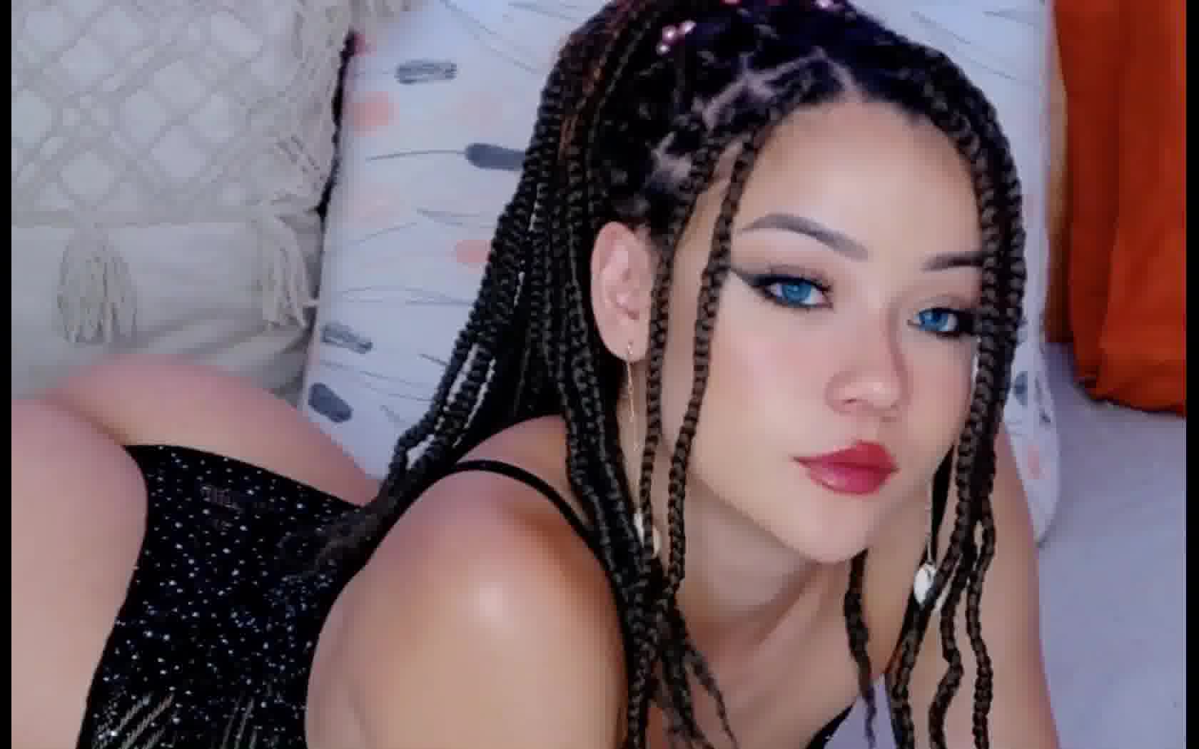 Intérprete Luciasaanvi Video 1