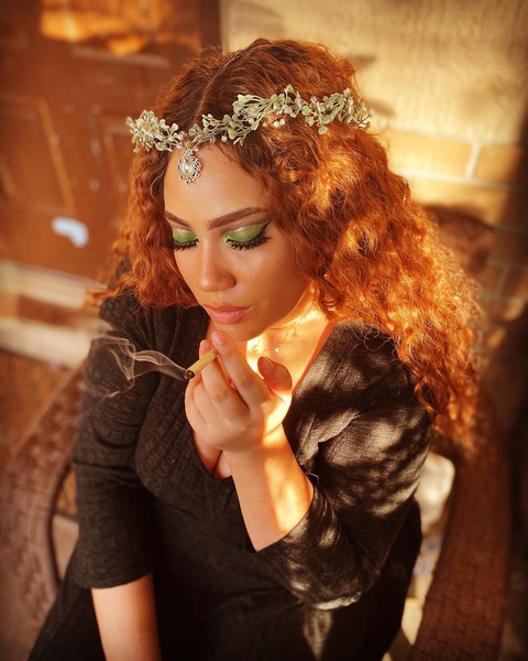 Performer CelesteRoseBud Photo 6