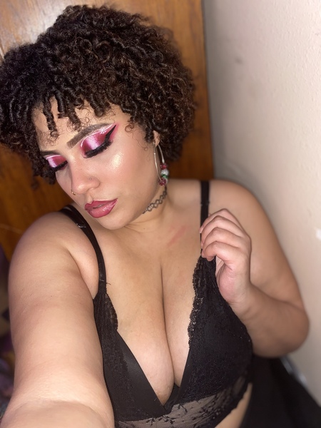 Performer CelesteRoseBud Photo 2