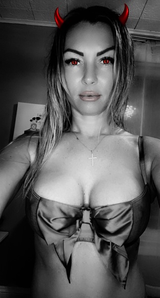 Intérprete CharlieBella69 Foto 12