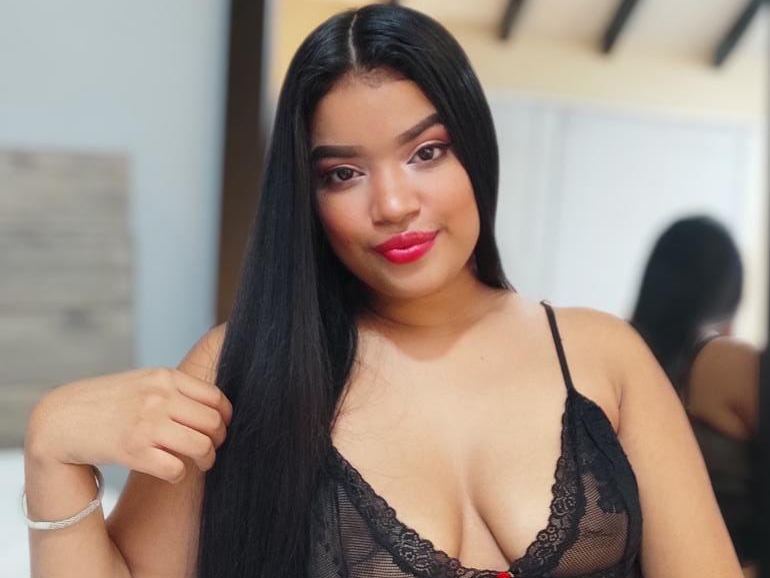 MelyCorlette cam model profile picture