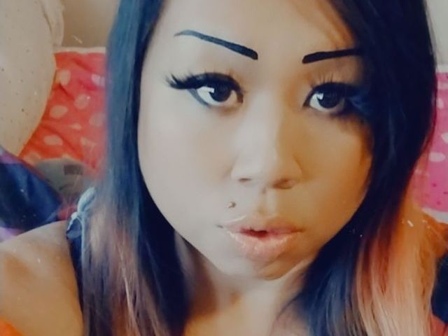 SushiKitten profilbild på webbkameramodell 