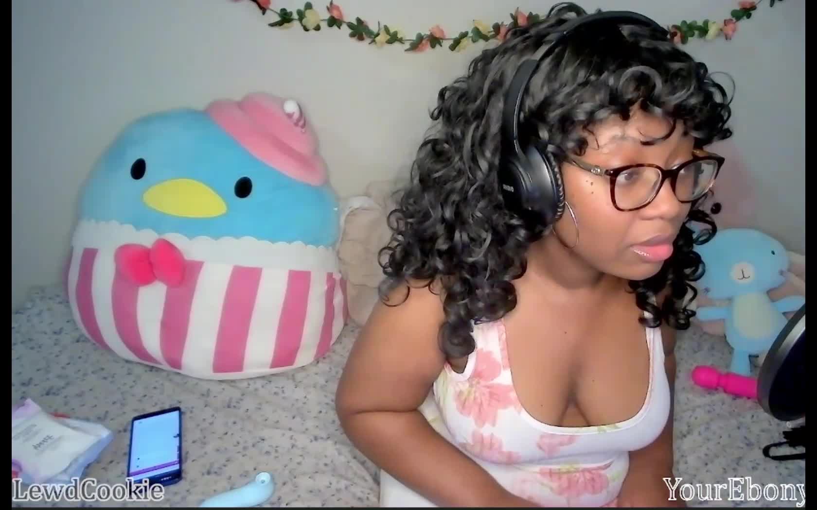 LewdCookie on Live Sex Cam & Webcam Chat - RabbitsCams
