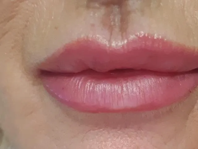 HornyXBritishMILF profilbild på webbkameramodell