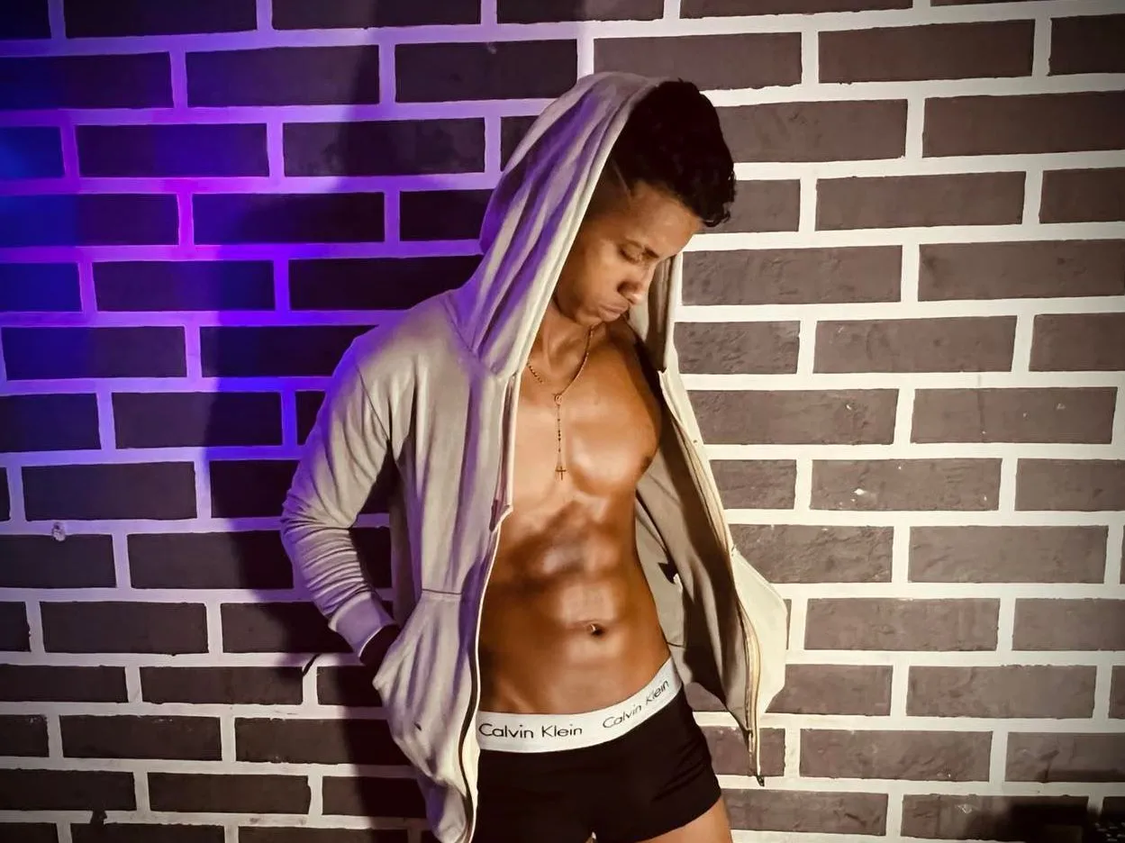 TonyStrong Profilbild des Cam-Modells