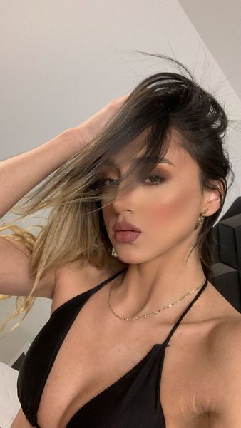 Utøver Aprillws Bilde 2