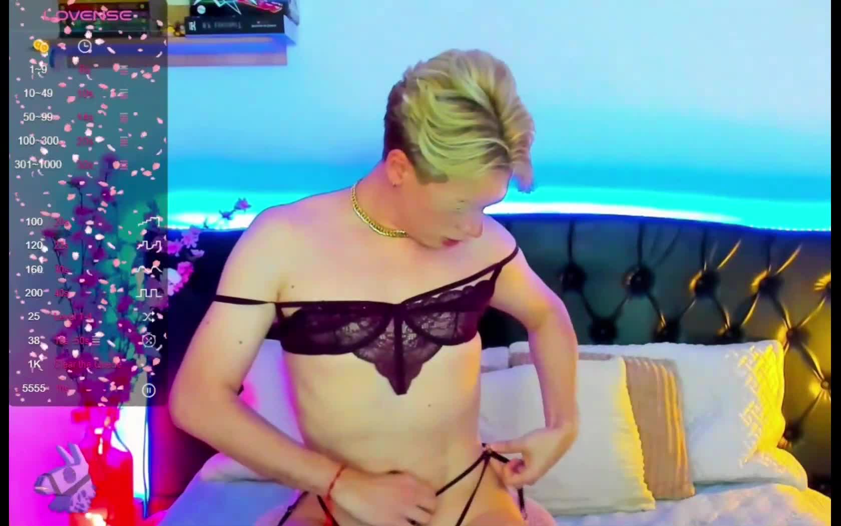 Intérprete mikeeblossom Video 1