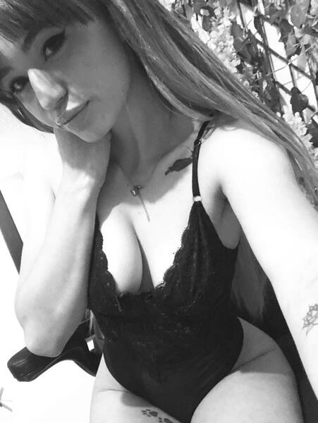 Intérprete AnnyBangs Foto 7