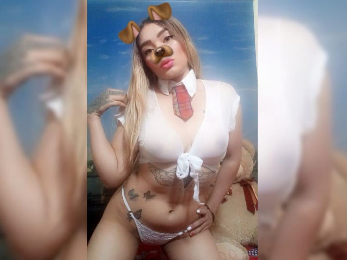 Imagen de perfil de modelo de cámara web de LISAMIIKE