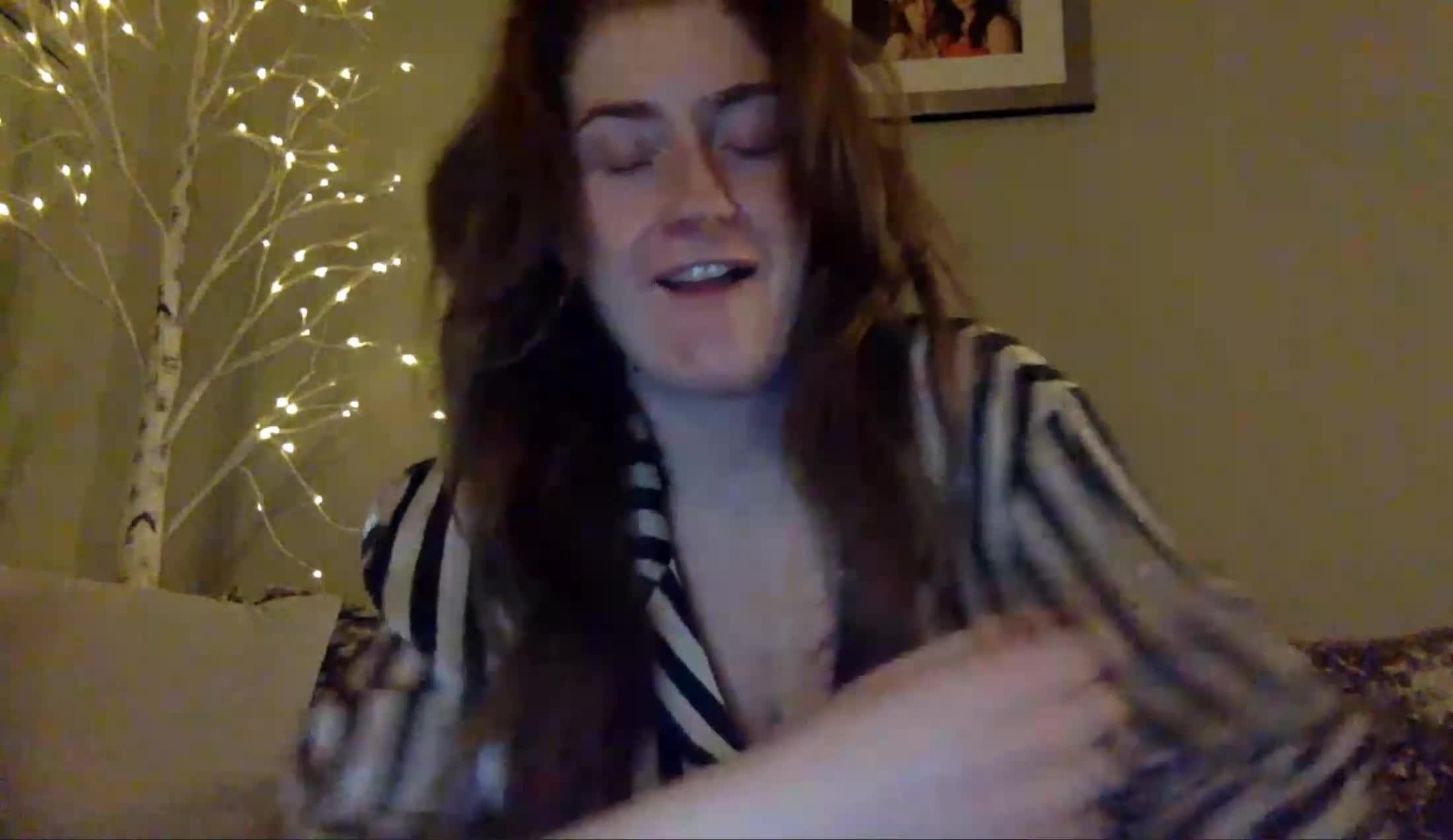 Intérprete MissFionaminxx Video 1