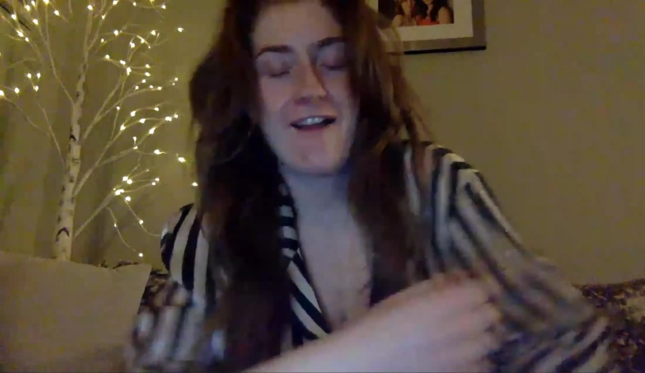 Artist MissFionaminxx Video 1