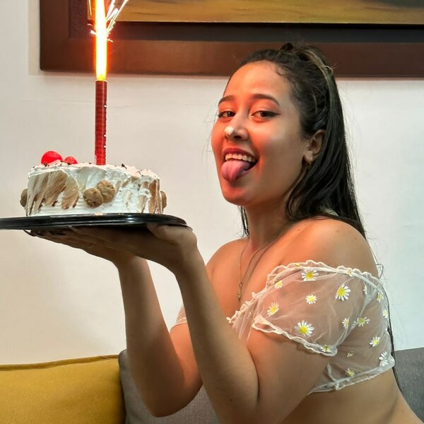 Interprète meggaan25 Photo 12