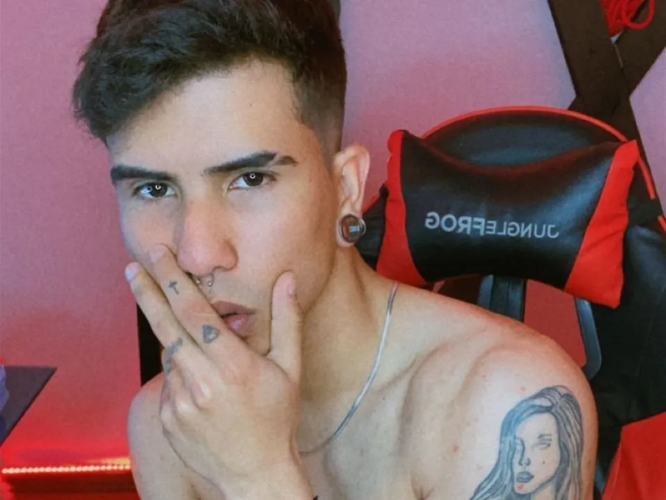 Imagen de perfil de modelo de cámara web de IAMLUCCAS