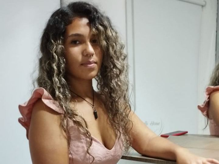 Foto de perfil de modelo de webcam de Nathyie 