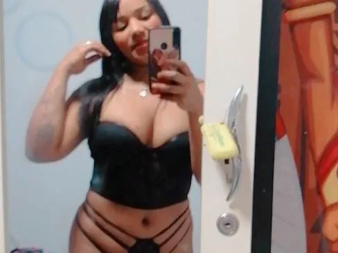 kalifachechoxxx profilbild på webbkameramodell