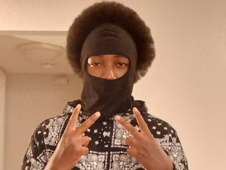 Image de profil du modèle de webcam LordPandemonium