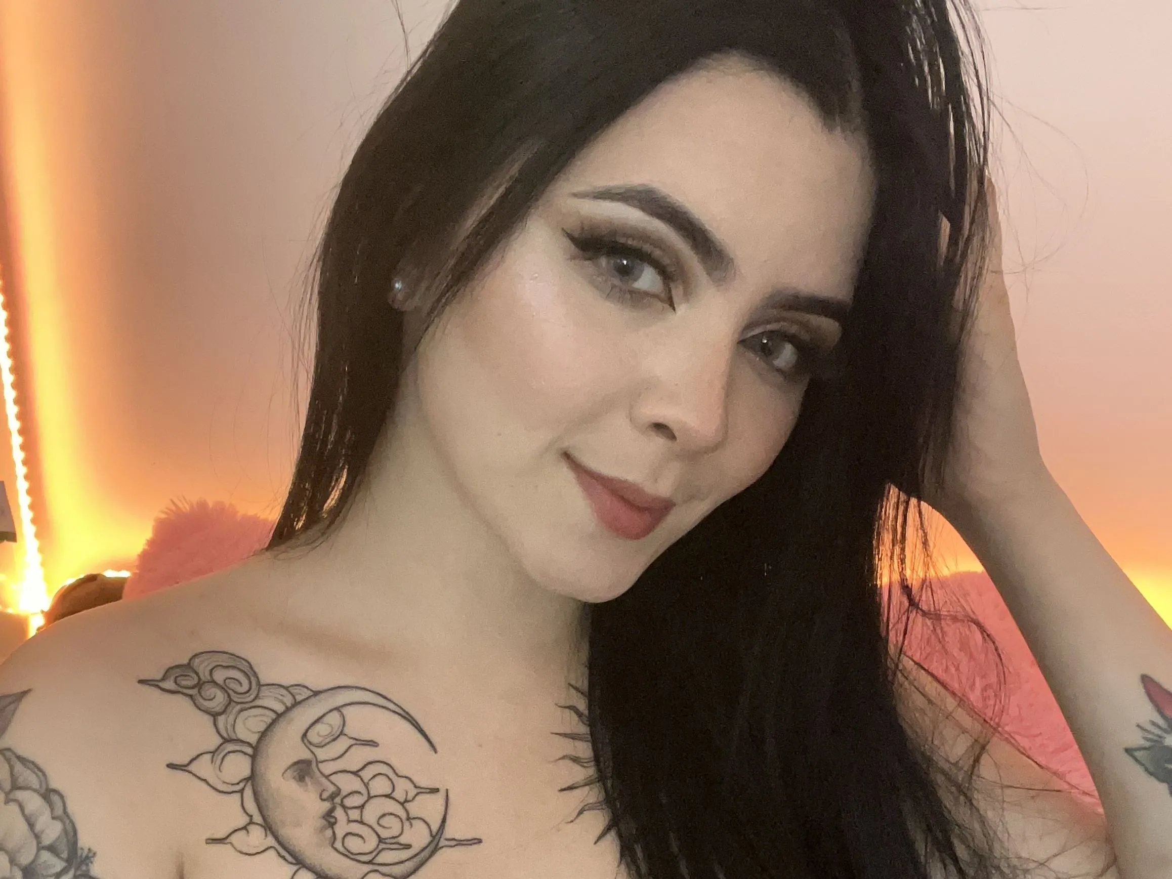 Taylormonsen88 immagine del profilo del modello di cam