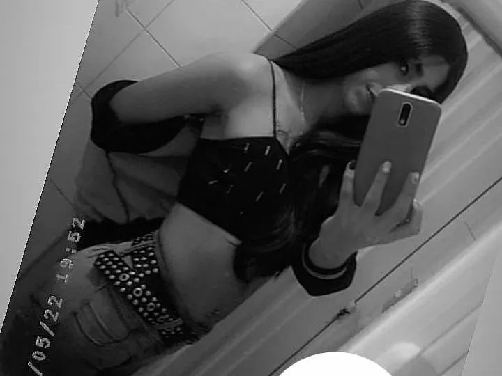 Imagen de perfil de modelo de cámara web de katiaparker20