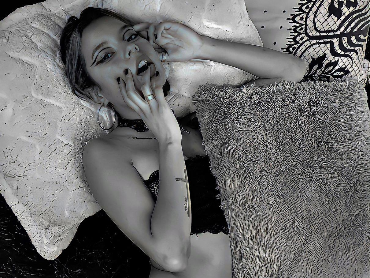 Analredkiitty profielfoto van cam model