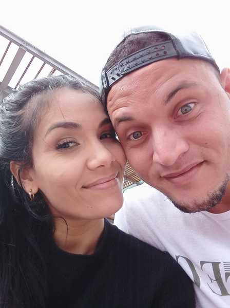 Intérprete biancabrowNTyron Foto 2