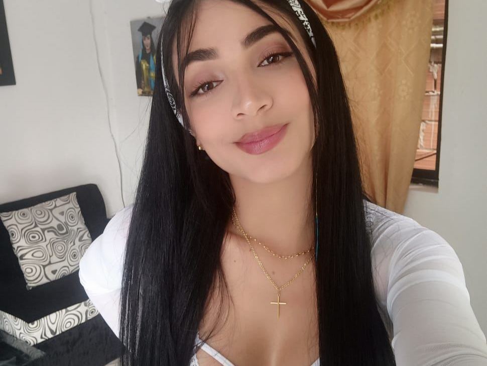 Kyliecapricorn18 immagine del profilo del modello di cam