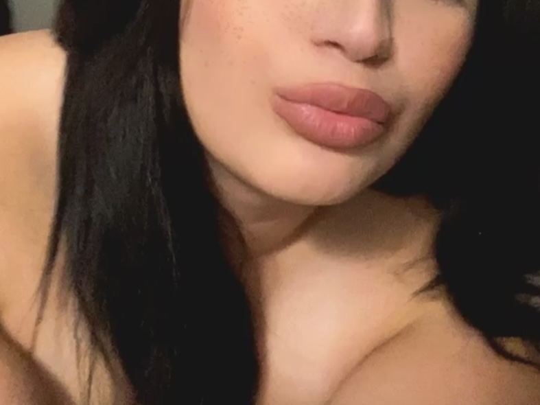 BellaSerenity profilbild på webbkameramodell