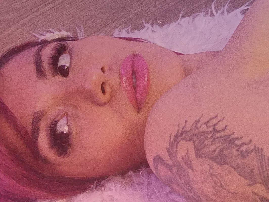 Foto de perfil de modelo de webcam de lucerocortez