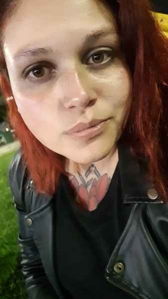 Performer Maxima42 Photo 6