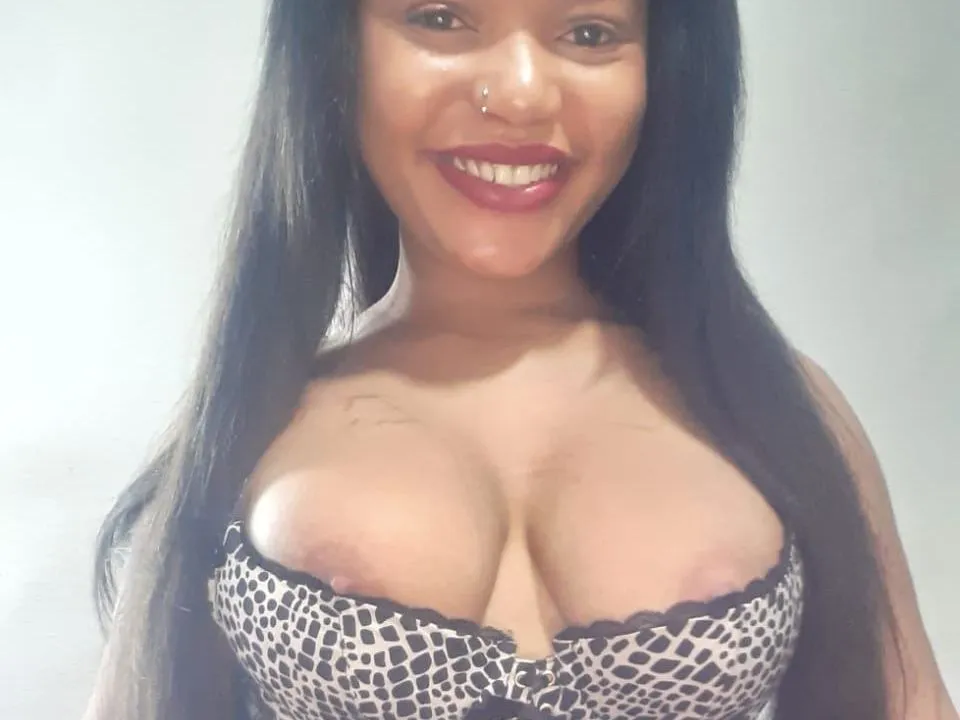 Imagen de perfil de modelo de cámara web de YUMMYDOLL20