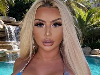 TiaDoll