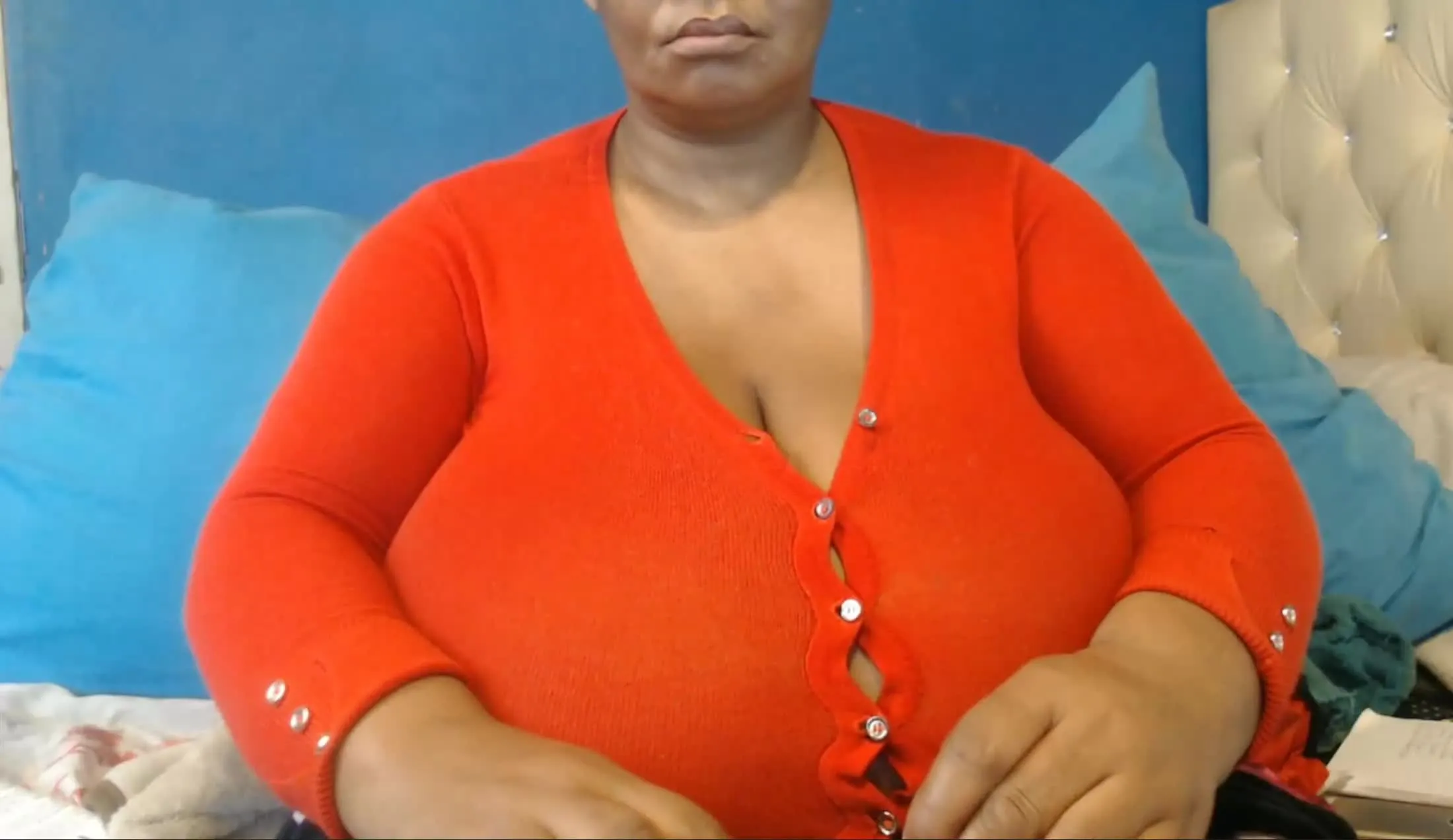 Interprete CuteyFirmMelony Video 2