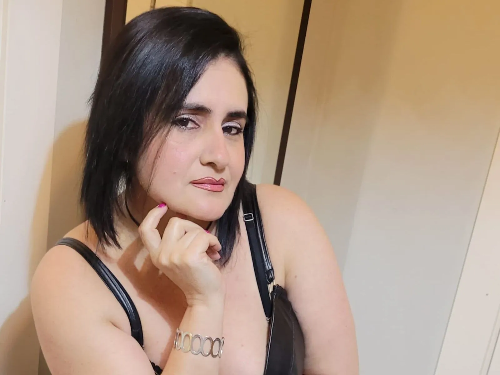 BellaLuna22 profilbild på webbkameramodell