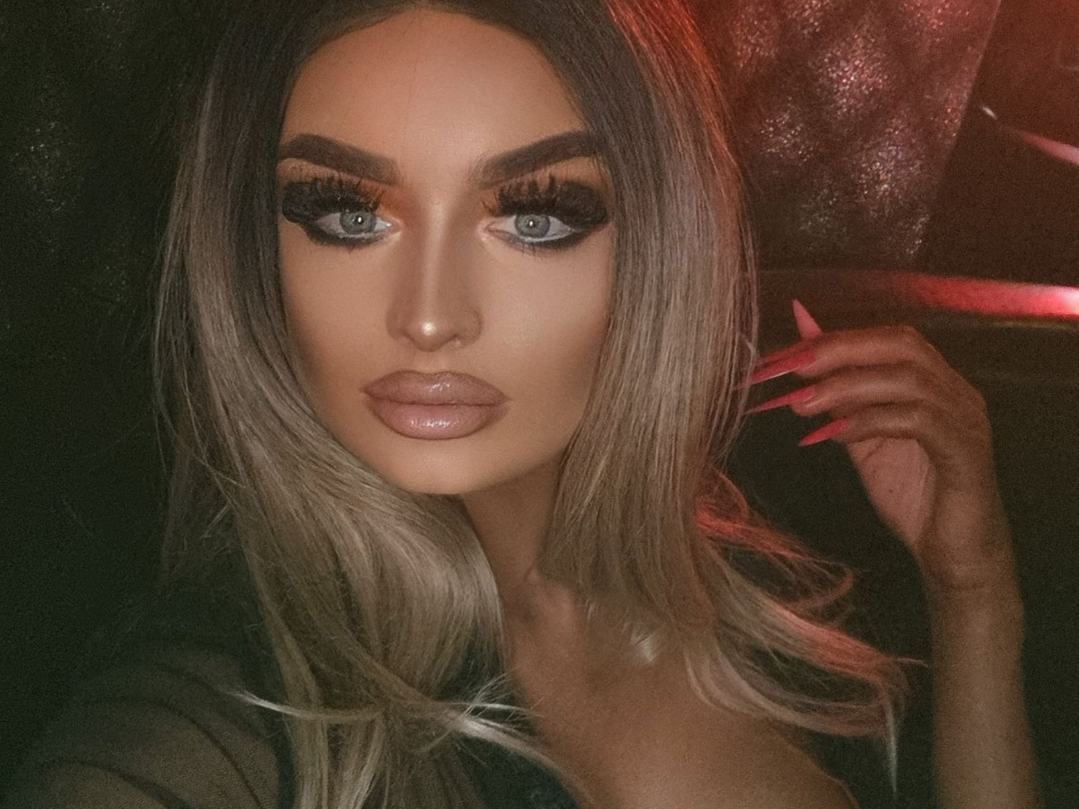 VioletSavage profielfoto van cam model