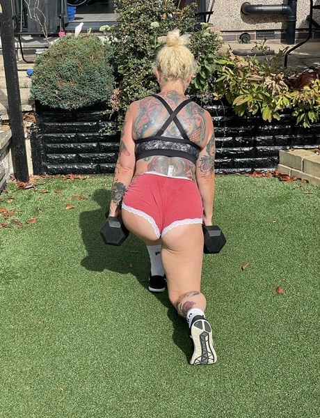 Utøver UKLolaLips Bilde 3