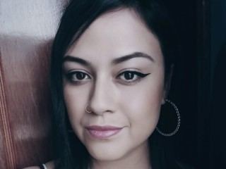 Image de profil du modèle de webcam ZoeLove92
