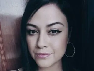 Image de profil du modèle de webcam ZoeLove92